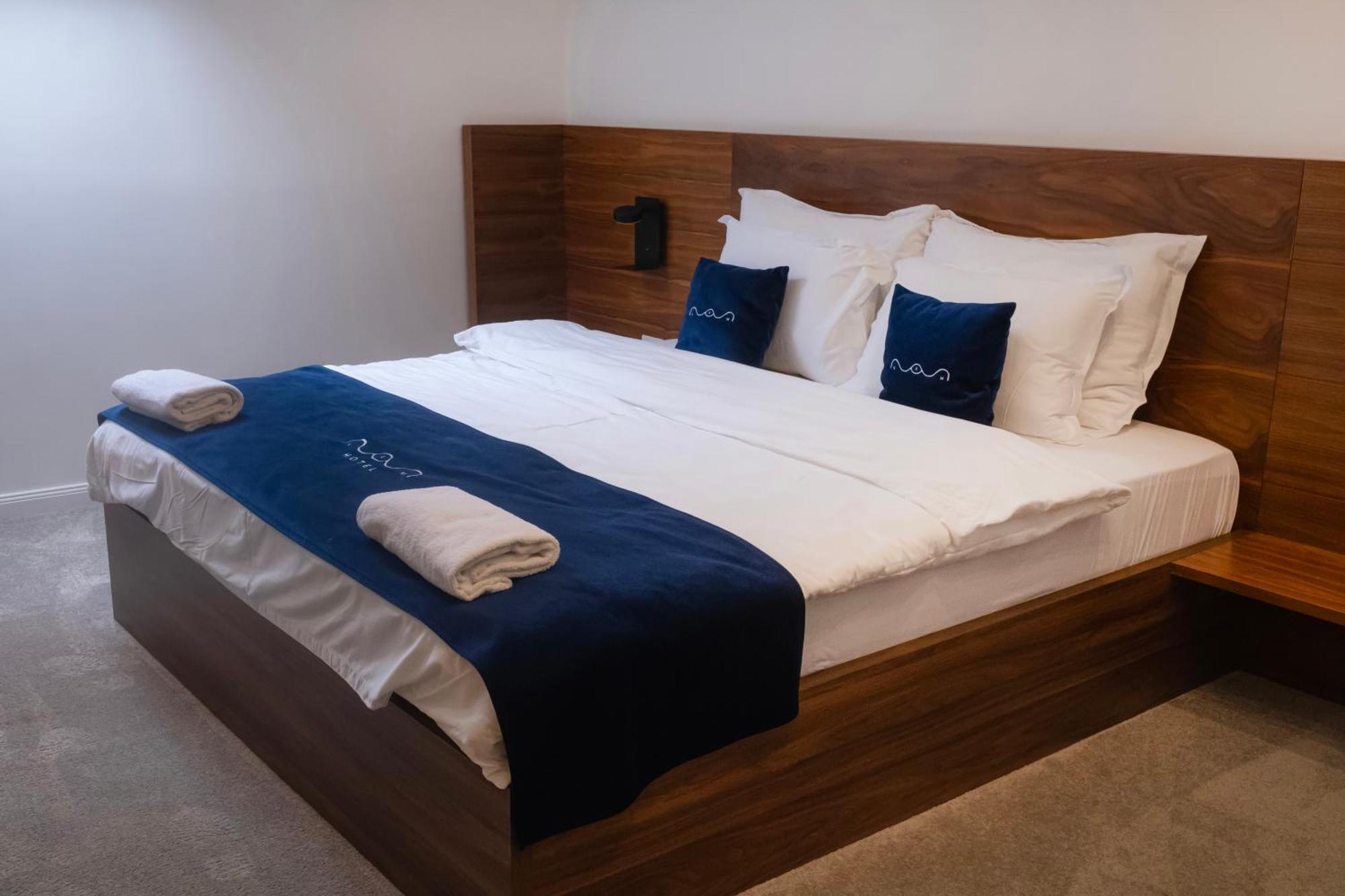 Nam Hotel 프리즈렌 외부 사진